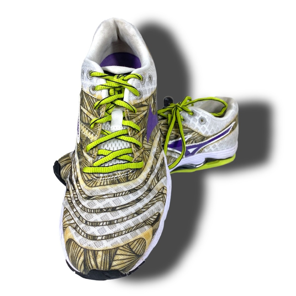 MIZUNO Wave Sayonara 2 Shoe women's runners sneakers FINAL CLEARANCE